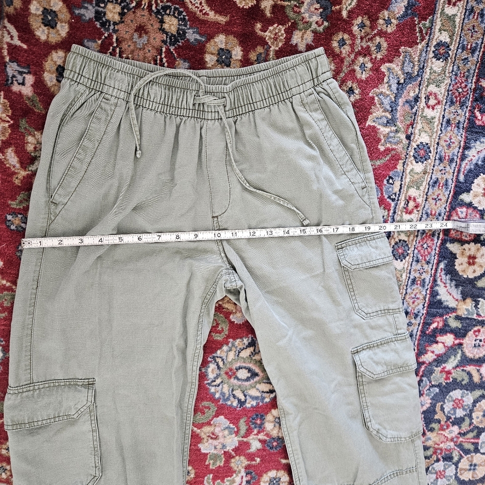 Old Navy Wide Leg Comfort Waistband Drawstring Cargo Pants Green, Small EUC - Picture 3 of 8